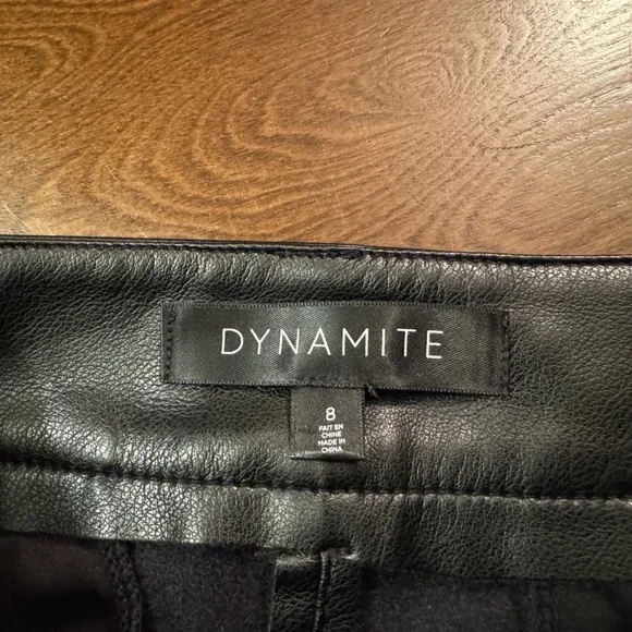 Dynamite Shorts - Picture 3 of 4